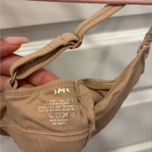 SKIMS Tan Bralette - Picture 3 of 3